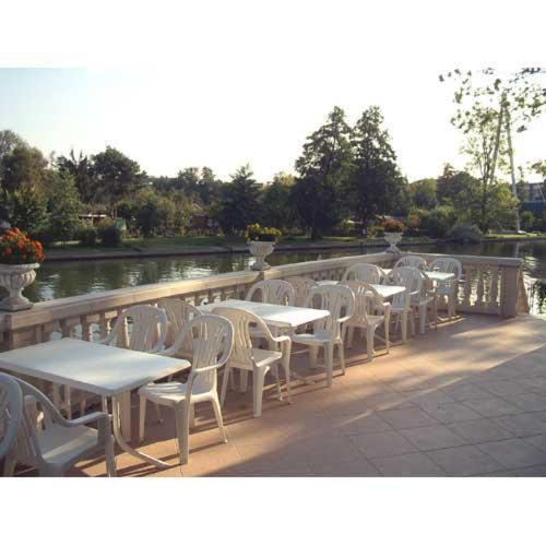 Hotel Kubrat An Der Spree Берлин Екстериор снимка